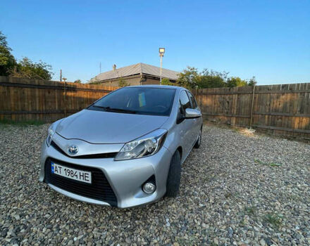 Серый Тойота Ярис, объемом двигателя 1.5 л и пробегом 140 тыс. км за 11000 $, фото 3 на Automoto.ua