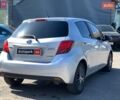 Серый Тойота Ярис, объемом двигателя 1.5 л и пробегом 221 тыс. км за 11390 $, фото 4 на Automoto.ua