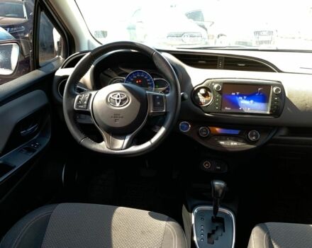Сірий Тойота Яріс, об'ємом двигуна 1.5 л та пробігом 221 тис. км за 11340 $, фото 36 на Automoto.ua