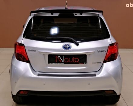 Серый Тойота Ярис, объемом двигателя 1.5 л и пробегом 148 тыс. км за 11900 $, фото 4 на Automoto.ua