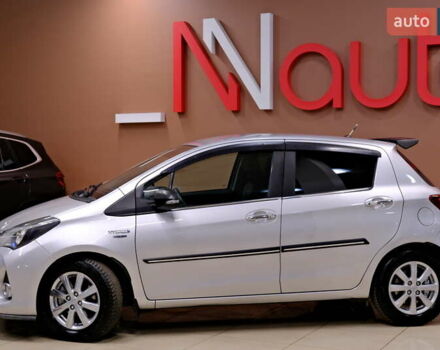 Сірий Тойота Яріс, об'ємом двигуна 1.5 л та пробігом 148 тис. км за 11900 $, фото 11 на Automoto.ua