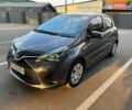 Сірий Тойота Яріс, об'ємом двигуна 1.5 л та пробігом 163 тис. км за 11500 $, фото 1 на Automoto.ua