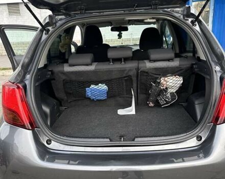 Серый Тойота Ярис, объемом двигателя 1.33 л и пробегом 166 тыс. км за 10500 $, фото 20 на Automoto.ua