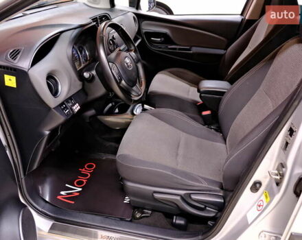 Сірий Тойота Яріс, об'ємом двигуна 1.5 л та пробігом 148 тис. км за 11900 $, фото 27 на Automoto.ua