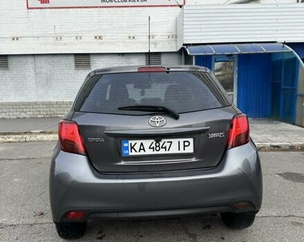 Серый Тойота Ярис, объемом двигателя 1.33 л и пробегом 166 тыс. км за 10500 $, фото 6 на Automoto.ua