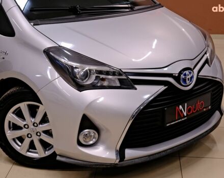 Серый Тойота Ярис, объемом двигателя 1.5 л и пробегом 148 тыс. км за 11900 $, фото 3 на Automoto.ua