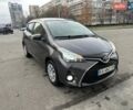 Серый Тойота Ярис, объемом двигателя 1.33 л и пробегом 166 тыс. км за 10500 $, фото 4 на Automoto.ua