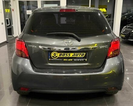 Тойота Яріс 2016 у Львові на Automoto.ua Сірий Тойота Яріс, об'ємом двигуна 1 л та пробігом 247 тис. км за 8000 $, фото 5 на Automoto.ua