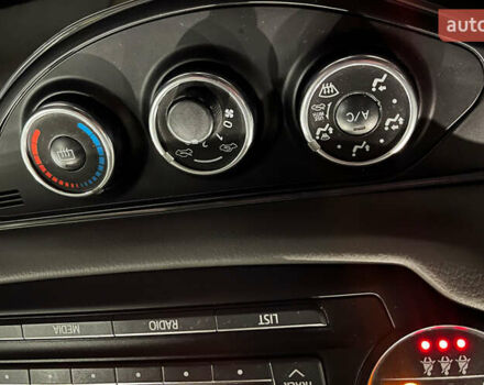 Серый Тойота Ярис, объемом двигателя 1 л и пробегом 247 тыс. км за 8000 $, фото 14 на Automoto.ua