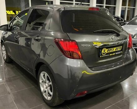 Тойота Яріс 2016 у Львові на Automoto.ua Сірий Тойота Яріс, об'ємом двигуна 1 л та пробігом 247 тис. км за 8000 $, фото 4 на Automoto.ua