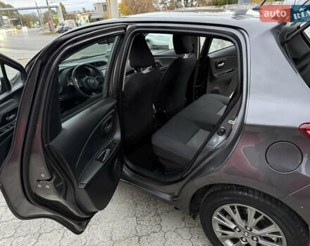 Сірий Тойота Яріс, об'ємом двигуна 1.5 л та пробігом 100 тис. км за 14999 $, фото 55 на Automoto.ua
