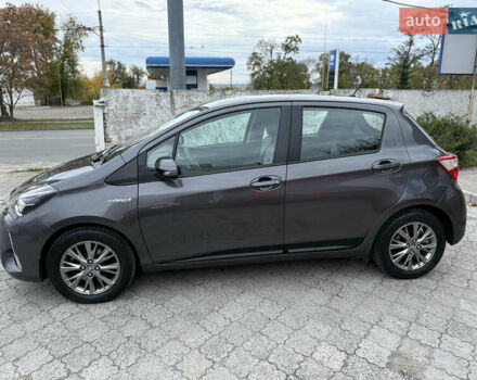 Сірий Тойота Яріс, об'ємом двигуна 1.5 л та пробігом 100 тис. км за 14999 $, фото 26 на Automoto.ua