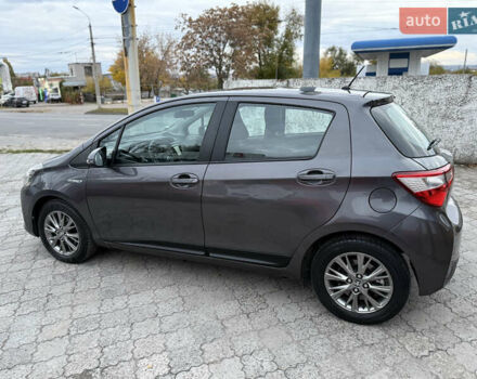Сірий Тойота Яріс, об'ємом двигуна 1.5 л та пробігом 100 тис. км за 14999 $, фото 25 на Automoto.ua