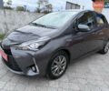 Сірий Тойота Яріс, об'ємом двигуна 1.5 л та пробігом 100 тис. км за 14999 $, фото 1 на Automoto.ua