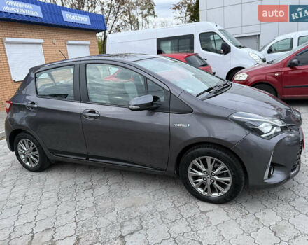 Сірий Тойота Яріс, об'ємом двигуна 1.5 л та пробігом 100 тис. км за 14999 $, фото 11 на Automoto.ua