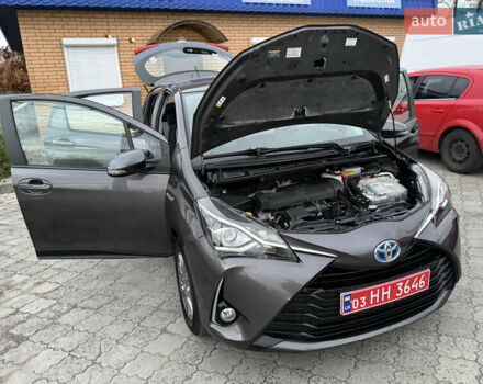 Сірий Тойота Яріс, об'ємом двигуна 1.5 л та пробігом 100 тис. км за 14999 $, фото 65 на Automoto.ua