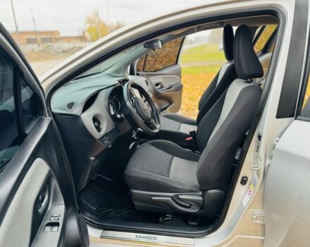 Серый Тойота Ярис, объемом двигателя 1.5 л и пробегом 37 тыс. км за 15300 $, фото 8 на Automoto.ua