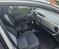 Сірий Тойота Яріс, об'ємом двигуна 1 л та пробігом 112 тис. км за 9950 $, фото 4 на Automoto.ua