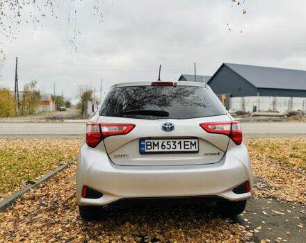 Серый Тойота Ярис, объемом двигателя 1.5 л и пробегом 37 тыс. км за 15300 $, фото 5 на Automoto.ua