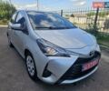 Сірий Тойота Яріс, об'ємом двигуна 1 л та пробігом 112 тис. км за 9950 $, фото 3 на Automoto.ua