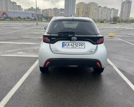 Тойота Ярис 2021 в Киеве на Automoto.ua Серый Тойота Ярис, объемом двигателя 1.49 л и пробегом 38 тыс. км за 16700 $, фото 4 на Automoto.ua