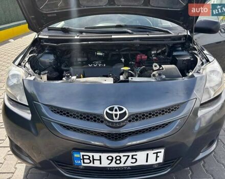 Серый Тойота Ярис, объемом двигателя 1.5 л и пробегом 250 тыс. км за 5800 $, фото 16 на Automoto.ua