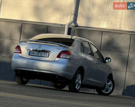 Серый Тойота Ярис, объемом двигателя 1.3 л и пробегом 181 тыс. км за 7300 $, фото 32 на Automoto.ua