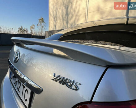 Серый Тойота Ярис, объемом двигателя 1.3 л и пробегом 181 тыс. км за 7300 $, фото 42 на Automoto.ua