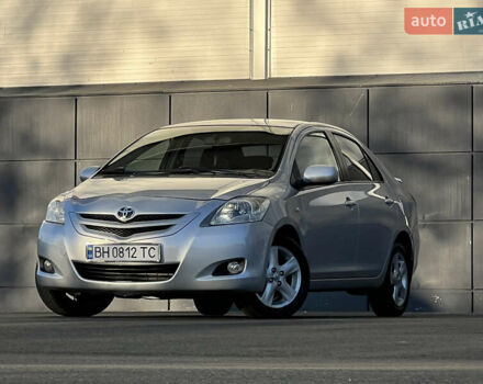 Серый Тойота Ярис, объемом двигателя 1.3 л и пробегом 181 тыс. км за 7300 $, фото 12 на Automoto.ua
