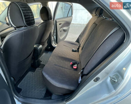 Серый Тойота Ярис, объемом двигателя 1.3 л и пробегом 181 тыс. км за 7300 $, фото 66 на Automoto.ua