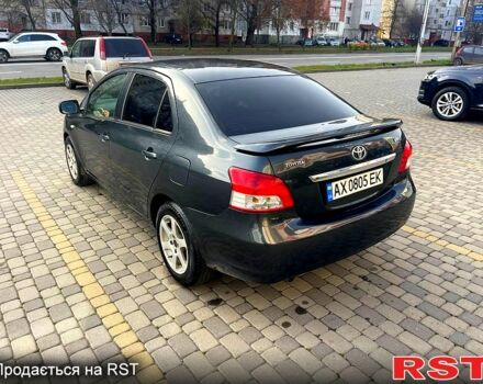 Сірий Тойота Яріс, об'ємом двигуна 1.5 л та пробігом 173 тис. км за 5500 $, фото 2 на Automoto.ua