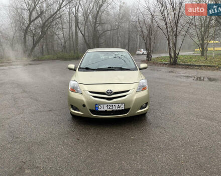 Серый Тойота Ярис, объемом двигателя 1.3 л и пробегом 243 тыс. км за 5300 $, фото 7 на Automoto.ua