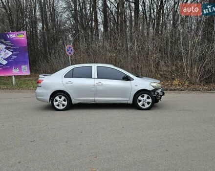 Серый Тойота Ярис, объемом двигателя 1.5 л и пробегом 200 тыс. км за 2900 $, фото 20 на Automoto.ua