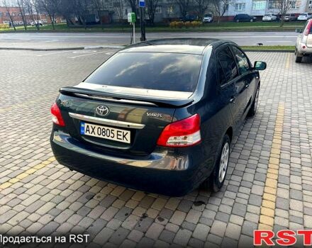 Сірий Тойота Яріс, об'ємом двигуна 1.5 л та пробігом 173 тис. км за 5500 $, фото 4 на Automoto.ua