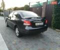 Серый Тойота Ярис, объемом двигателя 1.3 л и пробегом 215 тыс. км за 5800 $, фото 3 на Automoto.ua