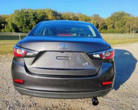 Серый Тойота Ярис, объемом двигателя 1.5 л и пробегом 88 тыс. км за 9500 $, фото 4 на Automoto.ua