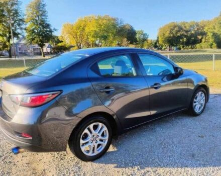 Серый Тойота Ярис, объемом двигателя 1.5 л и пробегом 88 тыс. км за 9500 $, фото 5 на Automoto.ua