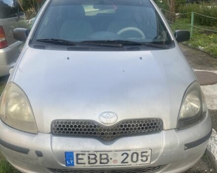 Серый Тойота Ярис, объемом двигателя 1 л и пробегом 3 тыс. км за 800 $, фото 1 на Automoto.ua