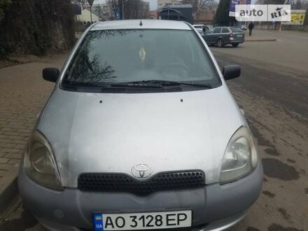 Тойота Ярис 2000 в Ужгороде на Automoto.ua Серый Тойота Ярис, объемом двигателя 1 л и пробегом 350 тыс. км за 2600 $, фото 1 на Automoto.ua