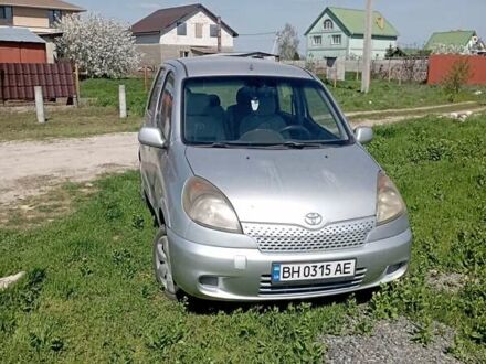 Тойота Ярис 2000 в Черноморске (Ильичевске) на Automoto.ua Серый Тойота Ярис, объемом двигателя 1.3 л и пробегом 400 тыс. км за 3300 $, фото 1 на Automoto.ua