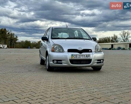 Серый Тойота Ярис, объемом двигателя 1 л и пробегом 271 тыс. км за 3500 $, фото 1 на Automoto.ua