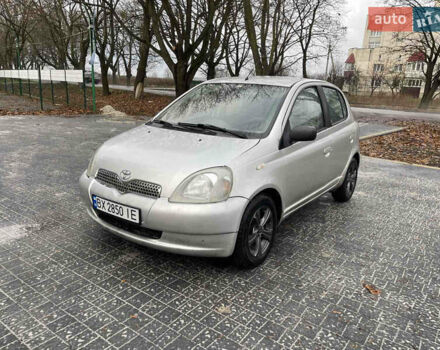 Серый Тойота Ярис, объемом двигателя 1.3 л и пробегом 220 тыс. км за 2750 $, фото 1 на Automoto.ua