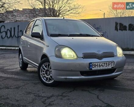 Серый Тойота Ярис, объемом двигателя 1.3 л и пробегом 192 тыс. км за 3850 $, фото 1 на Automoto.ua