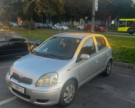 Серый Тойота Ярис, объемом двигателя 1 л и пробегом 271 тыс. км за 3950 $, фото 1 на Automoto.ua