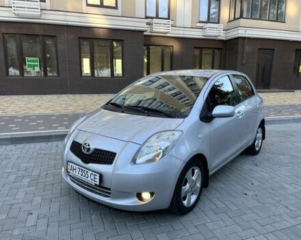 Серый Тойота Ярис, объемом двигателя 1.3 л и пробегом 83 тыс. км за 6100 $, фото 1 на Automoto.ua