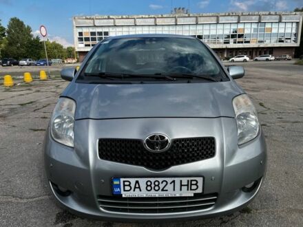 Тойота Ярис 2008 в Кропивницком (Кировограде) на Automoto.ua Серый Тойота Ярис, объемом двигателя 1.3 л и пробегом 145 тыс. км за 6300 $, фото 1 на Automoto.ua