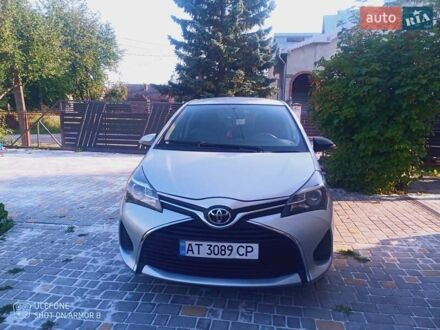 Серый Тойота Ярис, объемом двигателя 1.36 л и пробегом 246 тыс. км за 8200 $, фото 1 на Automoto.ua