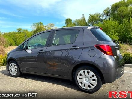 Тойота Яріс 2017 у Буче на Automoto.ua Сірий Тойота Яріс, об'ємом двигуна 1.5 л та пробігом 134 тис. км за 9700 $, фото 1 на Automoto.ua