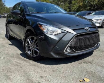 Серый Тойота Ярис, объемом двигателя 1.5 л и пробегом 39 тыс. км за 2500 $, фото 1 на Automoto.ua