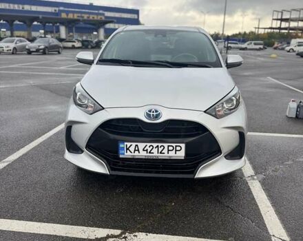 Тойота Ярис 2021 в Киеве на Automoto.ua Серый Тойота Ярис, объемом двигателя 1.49 л и пробегом 38 тыс. км за 16700 $, фото 1 на Automoto.ua